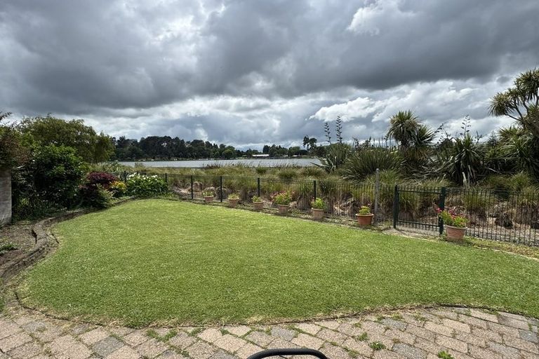 Photo of property in 128b Lake Crescent, Hamilton Lake, Hamilton, 3204