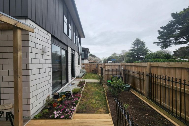 Photo of property in 2 Vanni Lane, Pahurehure, Papakura, 2113