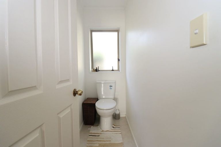 Photo of property in 1/66 Kilkenny Drive, Dannemora, Auckland, 2016