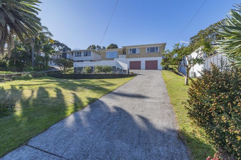 Photo of property in 8 Station Road, Pukekohe, 2120