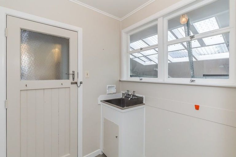 Photo of property in 27 Green Avenue, Levin, 5510