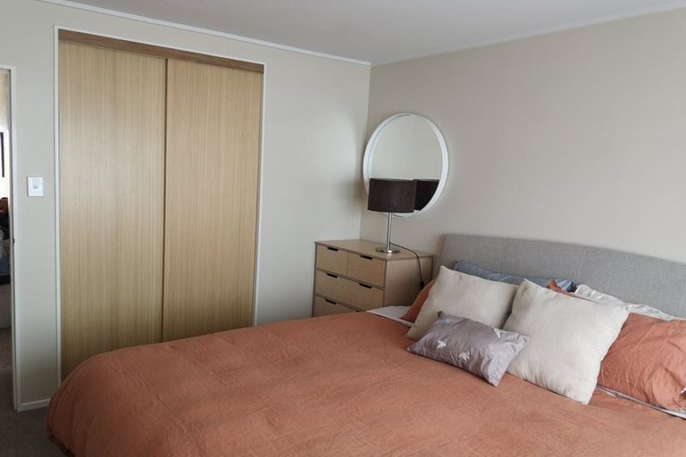 Photo of property in 2/19 Byron Street, Miramar, Wellington, 6022