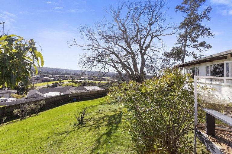 Photo of property in 100 Schnapper Rock Road, Schnapper Rock, Auckland, 0632