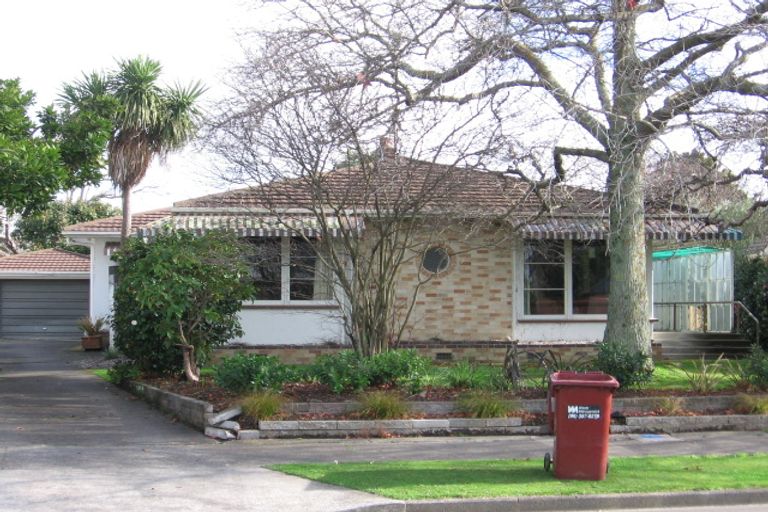Photo of property in 30 Lincoln Terrace, Hokowhitu, Palmerston North, 4410
