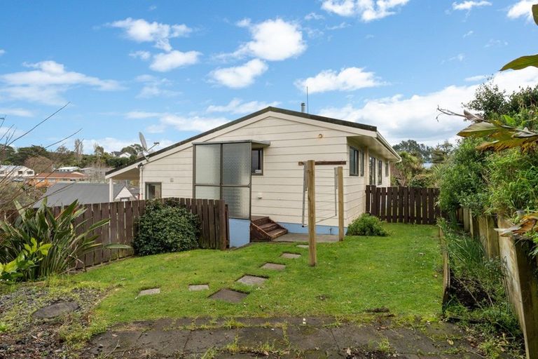 Photo of property in 94 Heta Road, Highlands Park, New Plymouth, 4312