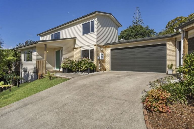Photo of property in 67a Beach Haven Road, Beach Haven, Auckland, 0626