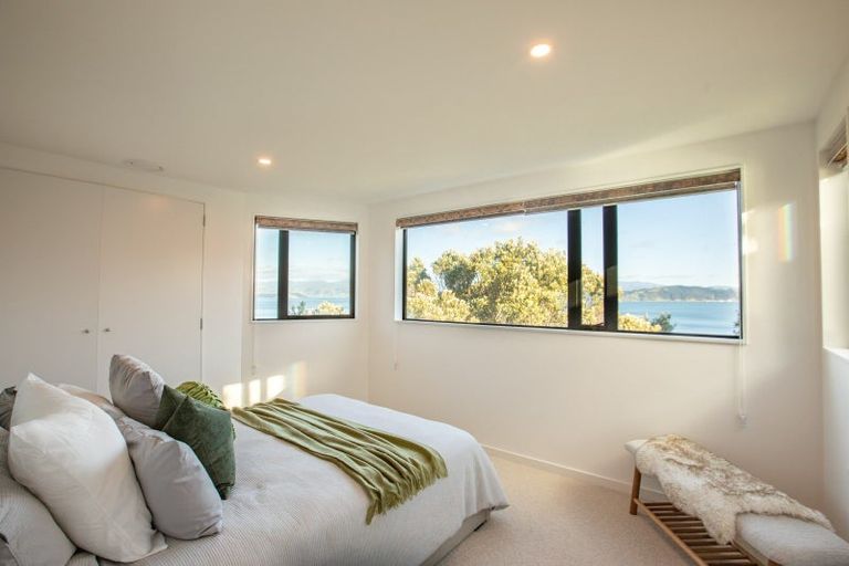 Photo of property in 10 Satchell Way, Kaiwharawhara, Wellington, 6035