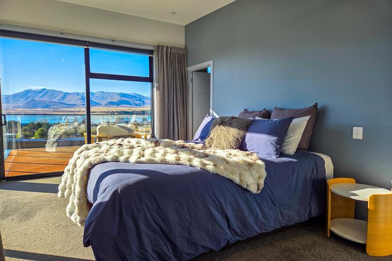 Photo of property in 20 Erebus Place, Lake Tekapo, 7999