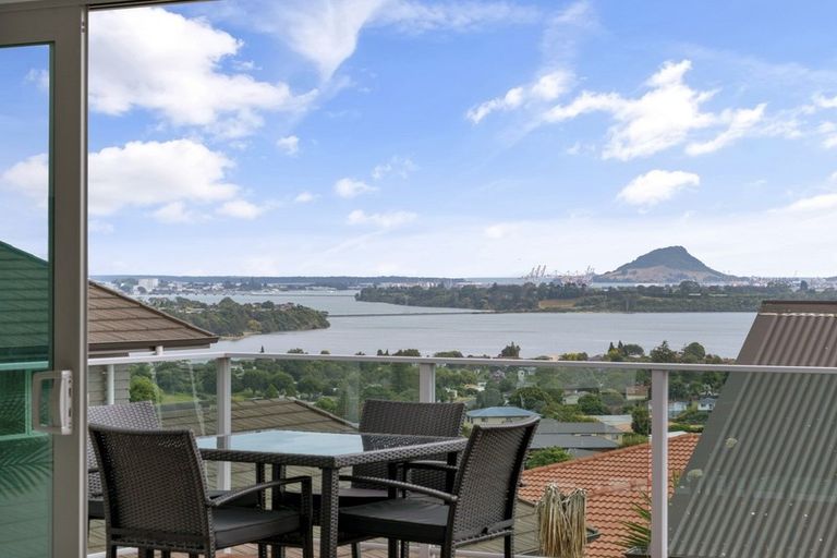 Photo of property in 72 Waikite Road, Welcome Bay, Tauranga, 3112