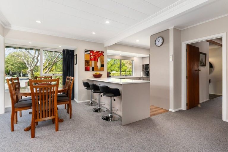 Photo of property in 36 Solway Avenue, Ilam, Christchurch, 8041