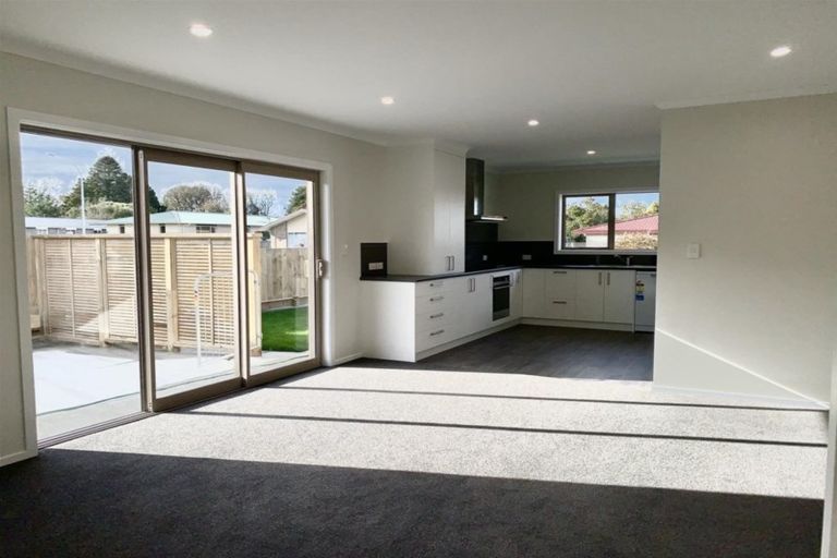 Photo of property in 1a Verona Place, Stratford, 4332