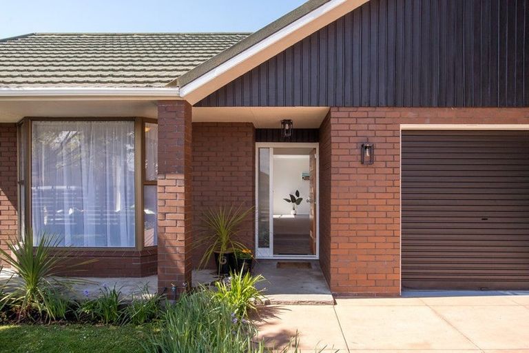 Photo of property in 190 Highsted Road, Casebrook, Christchurch, 8051