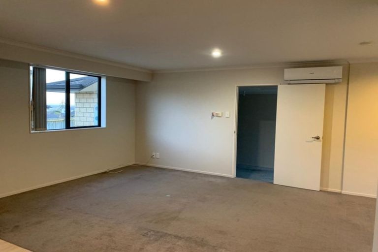 Photo of property in 77 Rathmar Drive, Manurewa, Auckland, 2105