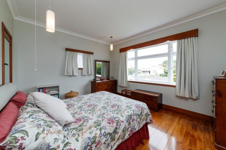 Photo of property in 8 Hunia Street, Marton, 4710