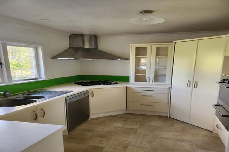 Photo of property in 9a-b Riro Street, Hamilton East, Hamilton, 3216