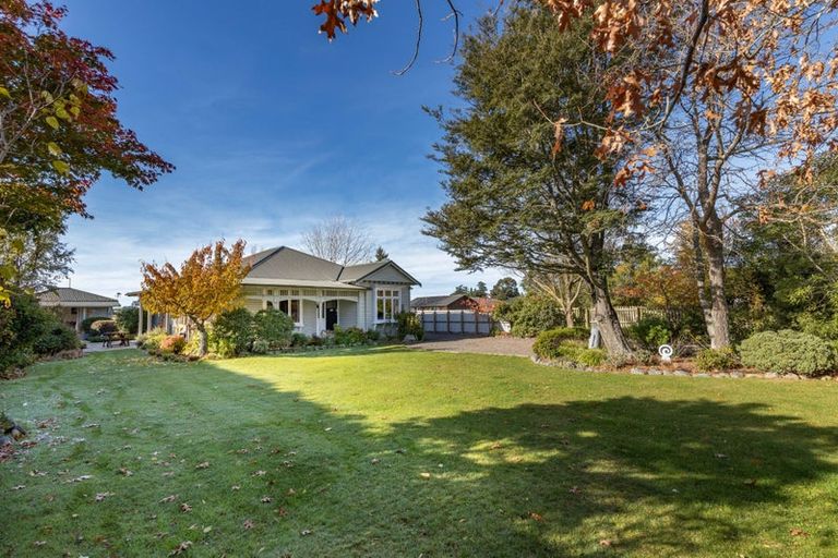 Photo of property in 150 High Street, Oxford, 7430