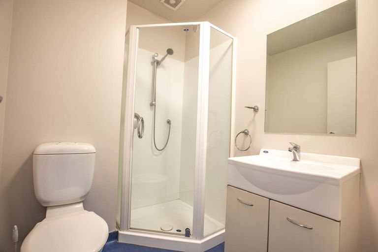 Photo of property in 1/363 Willis Street, Mount Cook, Wellington, 6011