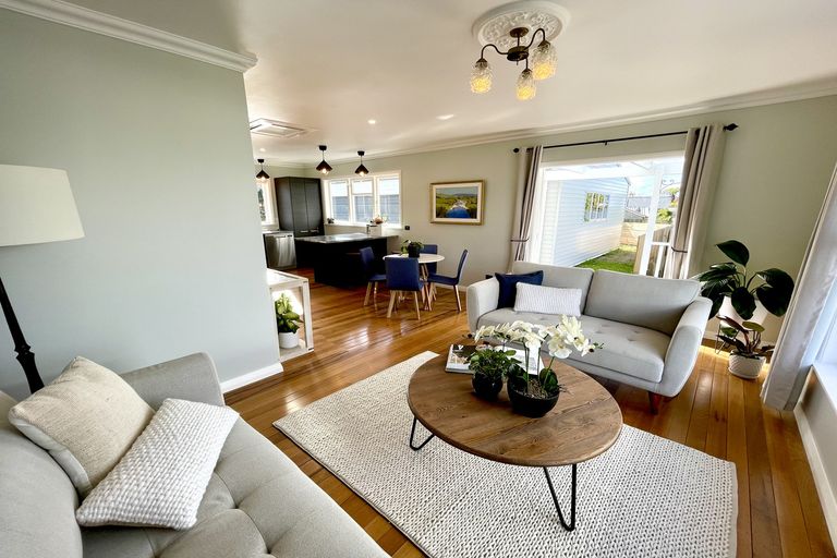 Photo of property in 100 Wilson Street, Te Awamutu, 3800