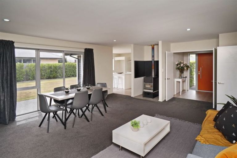 Photo of property in 17 Ormandy Court, Amberley, 7410