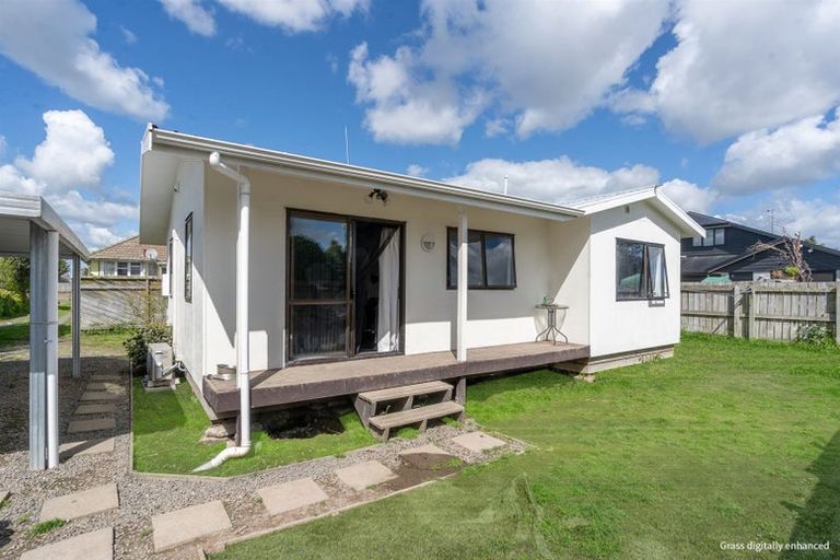 Photo of property in 25b Ross Crescent, Fairfield, Hamilton, 3214