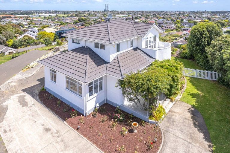 Photo of property in 14 Rawhiti Place, Saint Johns Hill, Whanganui, 4501