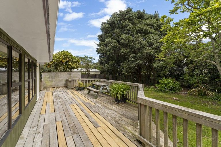 Photo of property in 3 Atkinson Avenue, Otaki Beach, Otaki, 5512