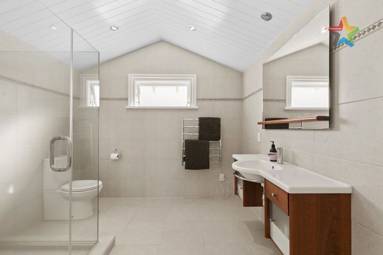 Photo of property in 57 Tama Street, Alicetown, Lower Hutt, 5010