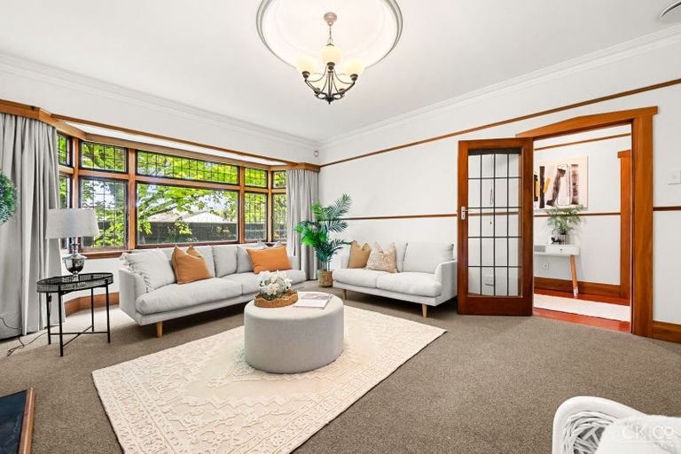 Photo of property in 30 Ludlam Crescent, Woburn, Lower Hutt, 5010