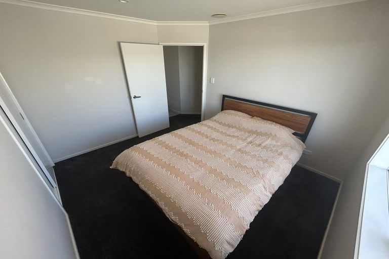 Photo of property in 2 Balmore Crescent, Pokeno, 2402