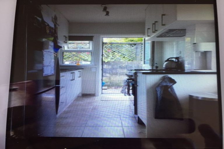 Photo of property in 1/20 Kauri Road, Birkenhead, Auckland, 0626