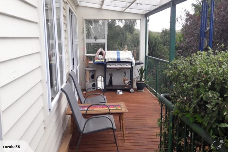 Photo of property in 6 Cargill Street, Owaka, 9535