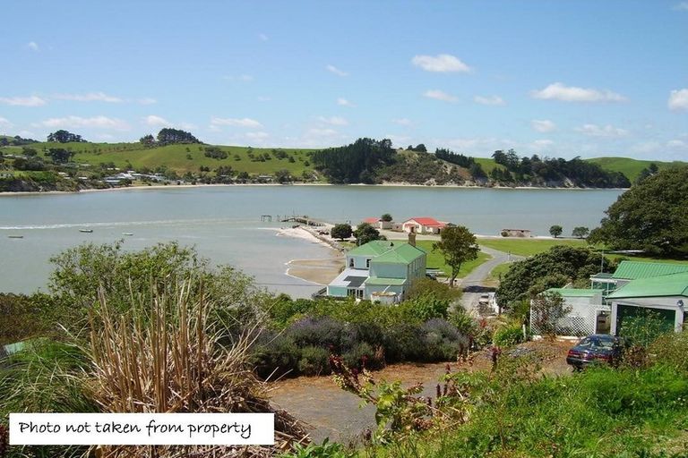 Photo of property in 434 Pahi Road, Pahi, Paparoa, 0571