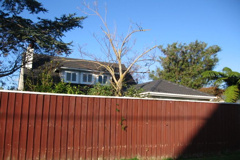 Photo of property in 2 Rangiora Street, Woburn, Lower Hutt, 5010