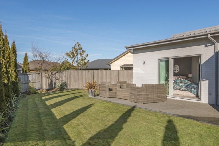 Photo of property in 11 Prebblewood Drive, Prebbleton, 7604