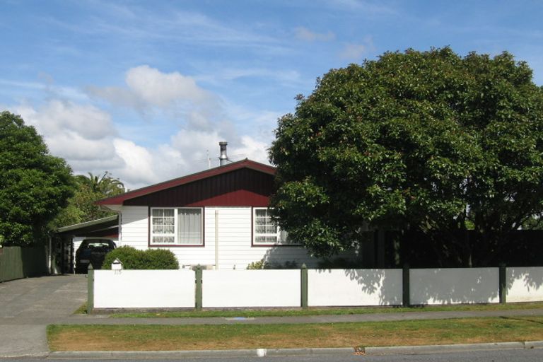 Photo of property in 115 California Drive, Totara Park, Upper Hutt, 5018