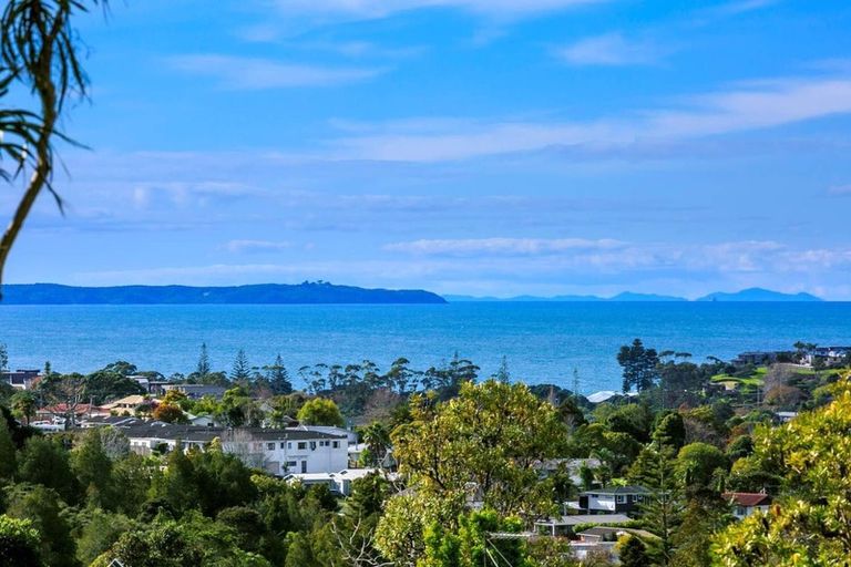 Photo of property in 20 Portobello Place, Torbay, Auckland, 0630