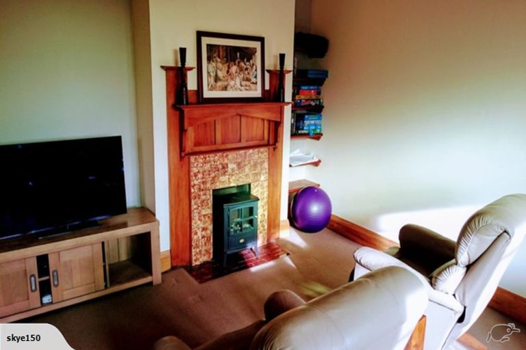 Photo of property in 5 Prince Street, Winton, 9720