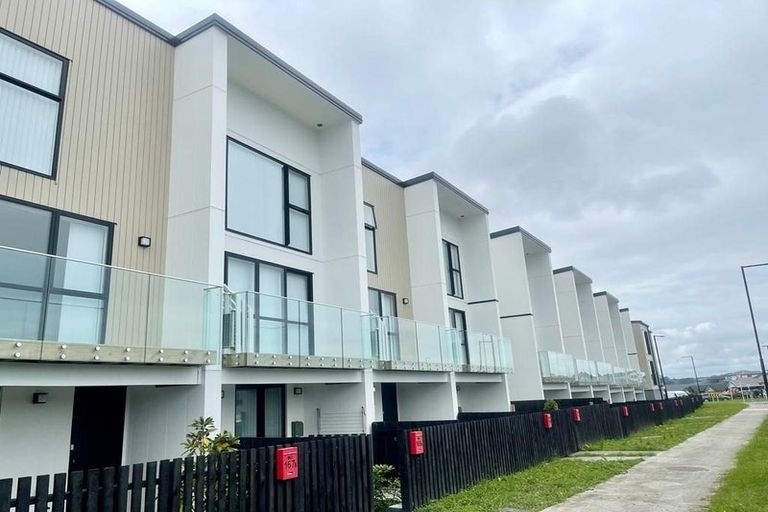 Photo of property in 169a Wainui Road, Silverdale, 0932