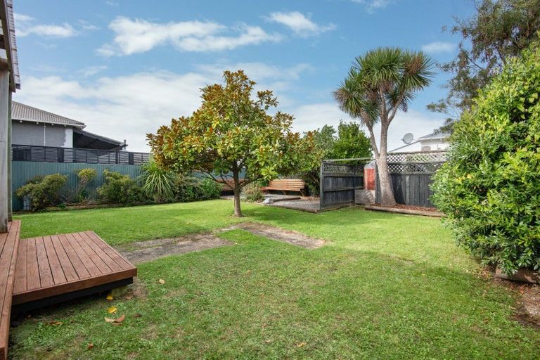 Photo of property in 23 Hargest Crescent, Saint Kilda, Dunedin, 9012