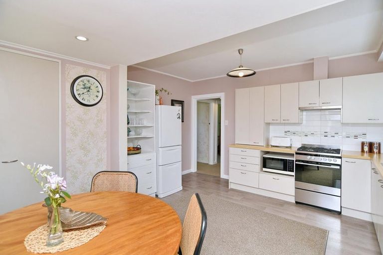 Photo of property in 415 High Street, Rangiora, 7400