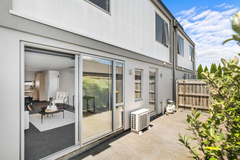 Photo of property in 2/372 Worcester Street, Linwood, Christchurch, 8011