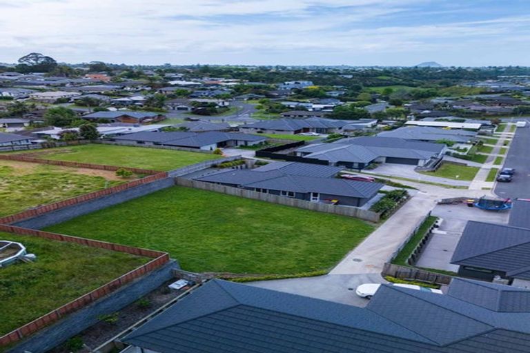 Photo of property in 48 Sharman Place, Pyes Pa, Tauranga, 3112