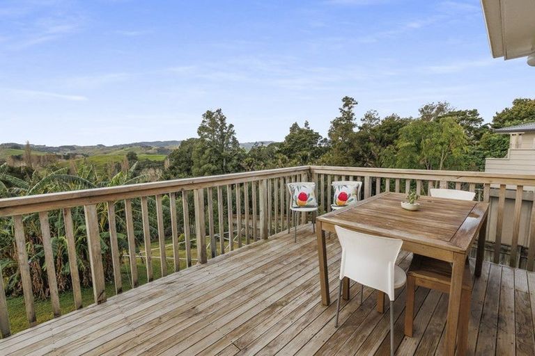Photo of property in 49 Gorge Road, Maungaturoto, 0520