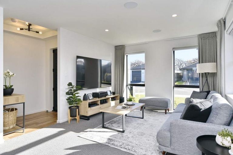 Photo of property in 4 Croydon Street, Woodend, 7610