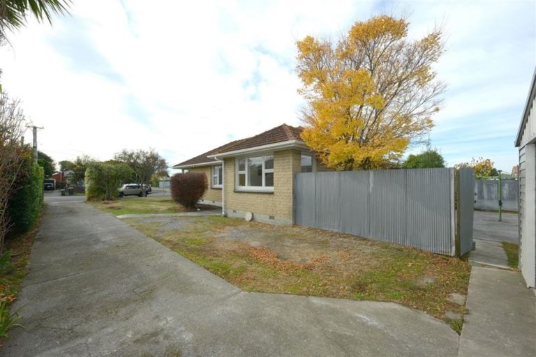Photo of property in 63 Bentley Street, Russley, Christchurch, 8042
