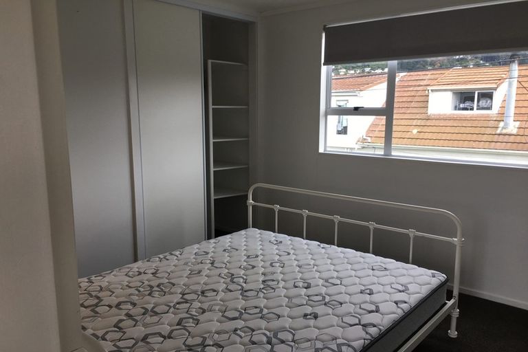 Photo of property in 2/71 Kemp Street, Kilbirnie, Wellington, 6022