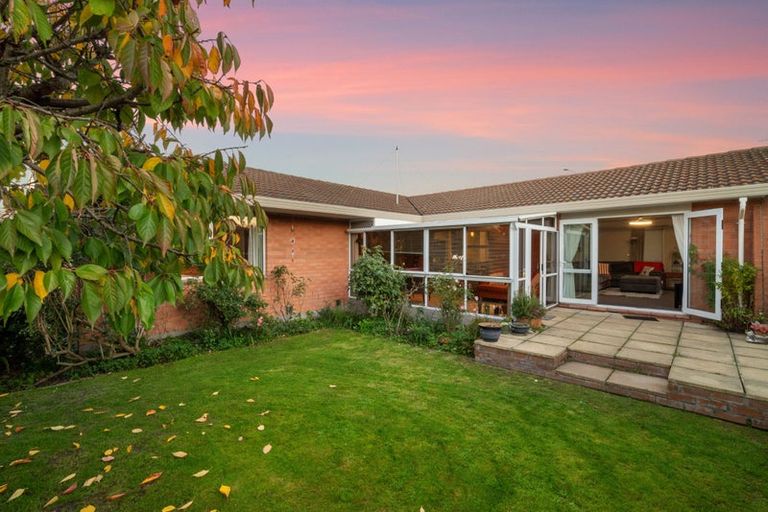 Photo of property in 220 Sawyers Arms Road, Bishopdale, Christchurch, 8053