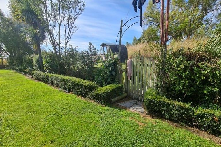 Photo of property in 471 Kainga Road, Brooklands, Christchurch, 8083