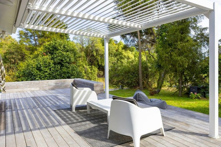 Photo of property in 242 Rereahu Avenue, Hatepe, Turangi, 3382