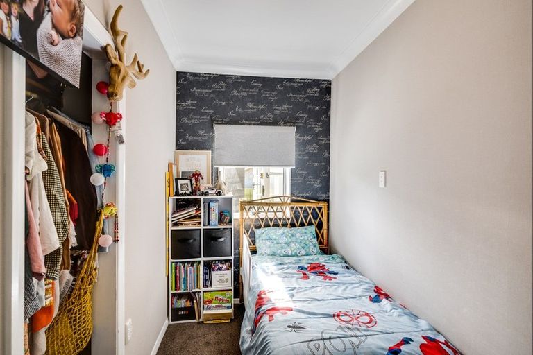 Photo of property in 117 Main Rd Clive, Clive, 4102